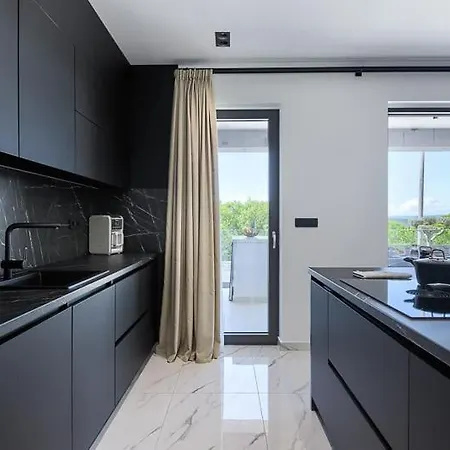 Nalani Villa